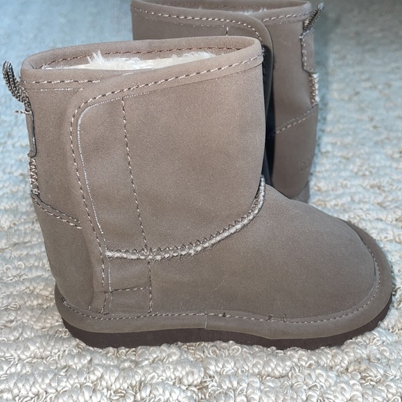 Baby Gap Shearling Boots 6-12 Months - Picture 4 of 8